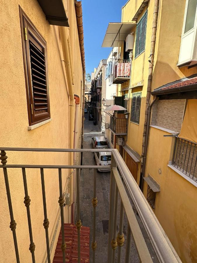 Bacio Del Sole Apartment باليرمو المظهر الخارجي الصورة